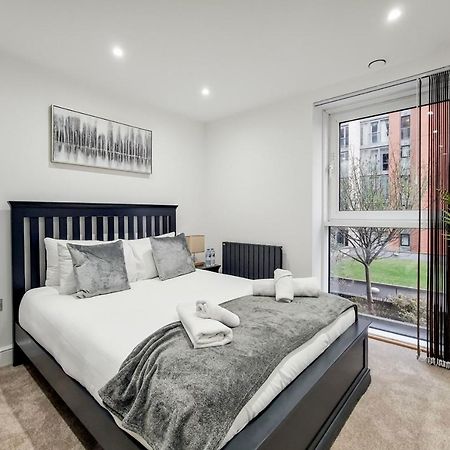 Free Parking - Stylish Three Bedroom Apartment By London Excel Eksteriør billede