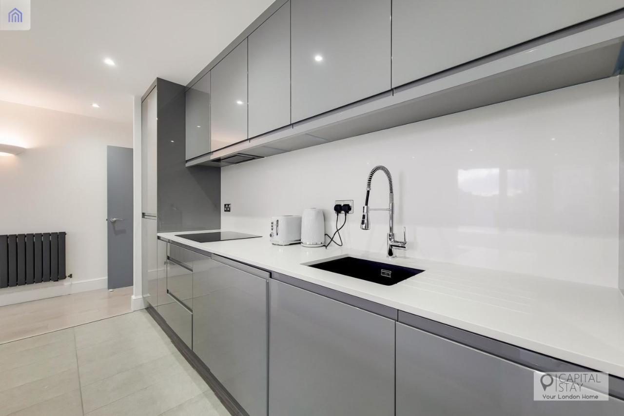 Free Parking - Stylish Three Bedroom Apartment By London Excel Eksteriør billede